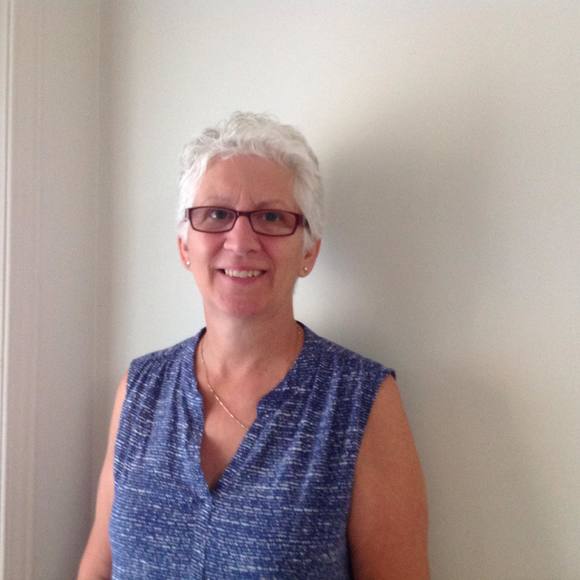 Meet your Posher, Danielle - Picture 1 of 1